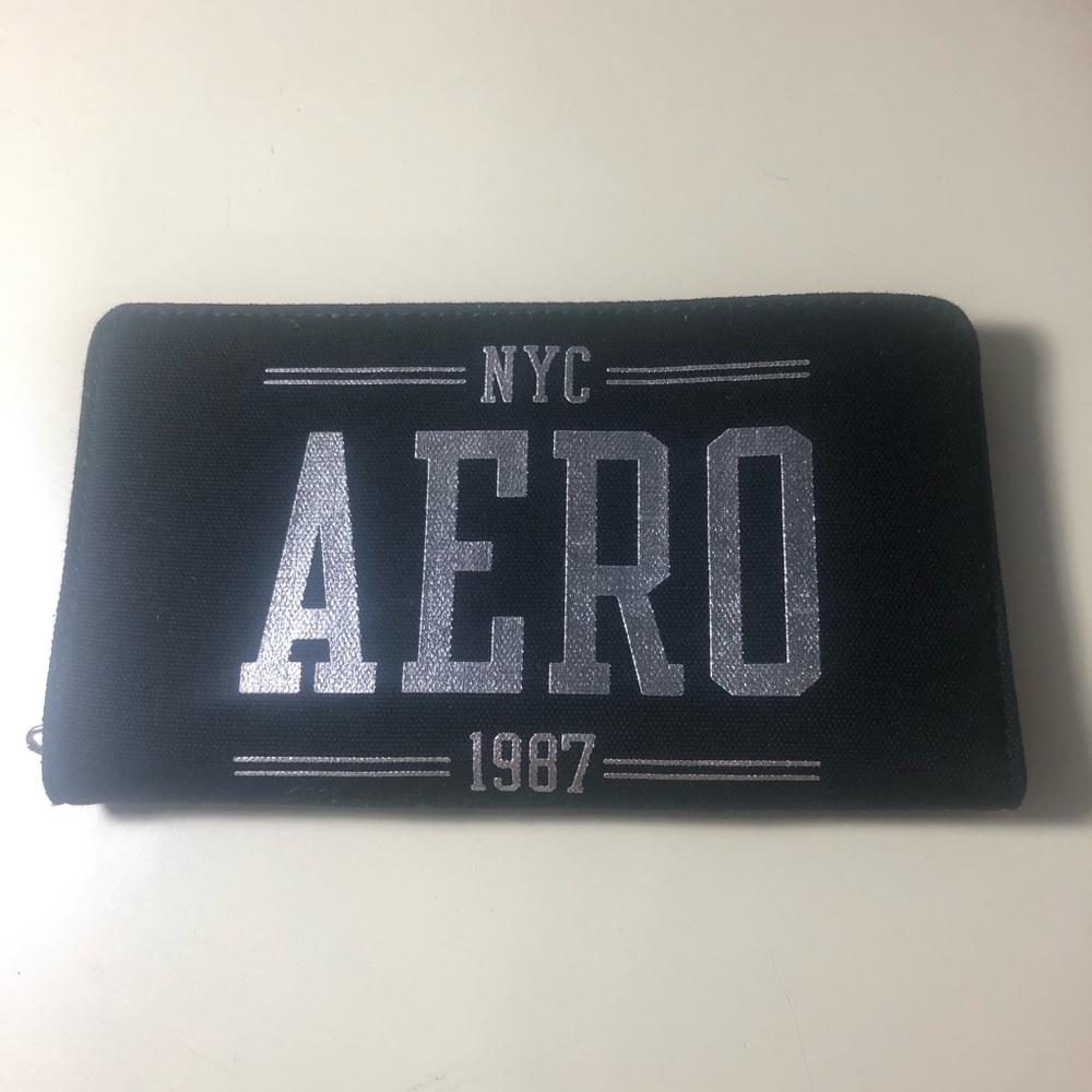NEW AERO Black Wallet
